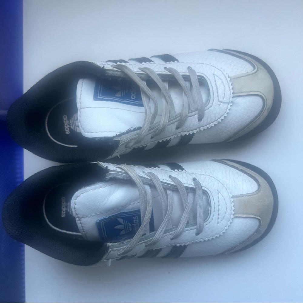 Adidas Kids White and Black Sneakers size 91/2